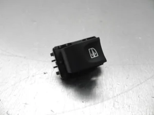 Renault 254010003R LAGUNA III Grandtour (KT0/1) 2013 Bouton de lève-vitre