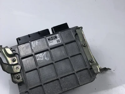 Toyota 89661-0F321 / 896610F321 VERSO S (_P12_) 2012 Unité de contrôle moteur - Image 1