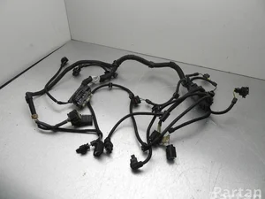 BMW 8605464 3 (F30, F80) 2015 Fils du compartiment moteur