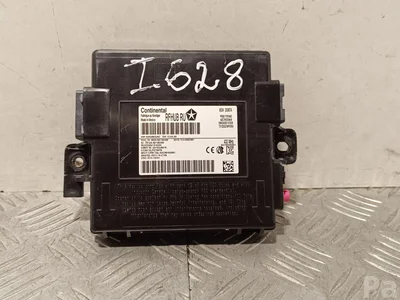 Chrysler P68217818AE Pacifica 2017 Unité de contrôle pour l'accès et l'autorisation de démarrage (kessy) - Image 1