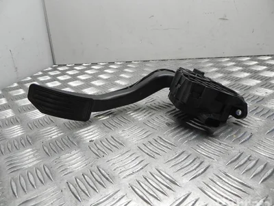 Ford WAVE1 CD391 / WAVE1CD391 MONDEO V Hatchback 2018 Pédale d'accélérateur - Image 1