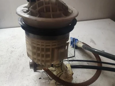 Mini 1065241.9 / 10652419 MINI Convertible (R52) 2006 Capteur de réservoir / pompe à carburant - Image 1