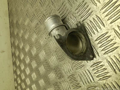 Volkswagen 057 145 958 N / 057145958N TOUAREG (7P5) 2011 Prise d'air / Conduit d'air d'admission - Image 1