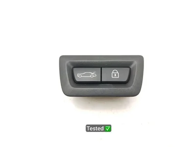 Rolls-Royce 9214319, 61319214319 GHOST (RR4) 2010 Bouton du coffre à bagages - Image 1