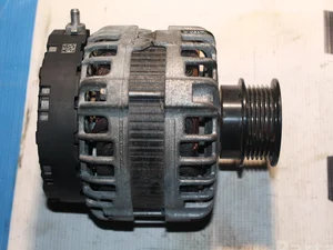 Volvo 30659580 S60 II 2016 Alternateur