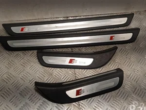 Audi 8R0853376G, 8R0853376F, 8R0853375F Q5 (8R) 2013 plaque de seuil - panneau de seuil complect