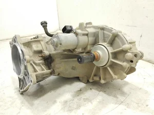 Dodge 68250775AE, P68250775AE, 4811648004A RAM 1500 IV gen 2019 Boîte de transfert