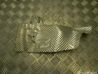 Mercedes-Benz A 167 332 30 00 / A1673323000 GLE (W167) (2019 ...) 2019 Protection thermique - Image 1