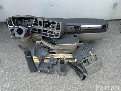 Gebrauchtes Original Scania 2084748, 2661546, 2084468, 2255718, 2776367, 2084604 R II 2018 Paneelsatz - Bild 1