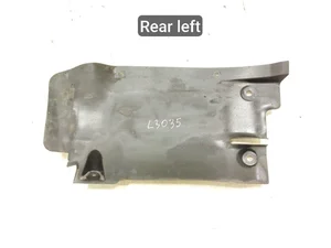 Porsche 981.504.505.01 / 98150450501 CAYMAN (981) 2014 Doublure d'aile Left Rear