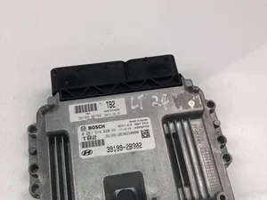 Hyundai 39199-2B302; 0261S14620 / 391992B302, 0261S14620 TUCSON (TL) 2018 Moduł sterujący silnika