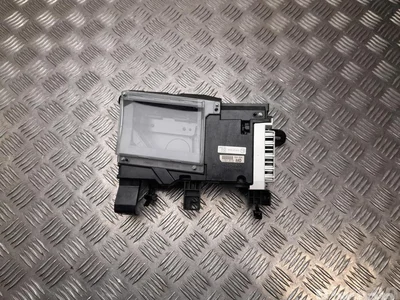 Toyota 83108-47031 / 8310847031 PRIUS PLUS (_W4_) 2015 Valdymo blokas priekinio stiklo projekcijai (Head-up display) - Nuotrauka 1