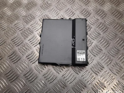 Toyota 89981-02190 / 8998102190 COROLLA (E210) Estate 2021 Unité de contrôle moteur - Image 1