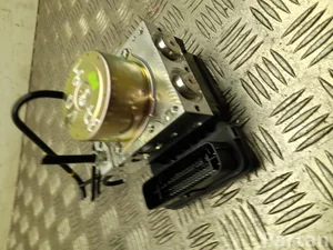 Lexus 44540-52C60 / 4454052C60 LBX 2025 Moduł sterujący ABS hydrauliczny