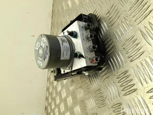 MG 245040000S02JB, 10966198 ZS EV 2022 Unité de commande hydraulique ABS