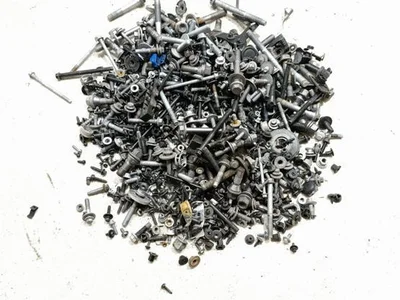 Volvo XC90 II 2016 Bolt Kit - Image 1