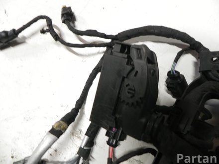 VW 04L 972 627 DB / 04L972627DB PASSAT Variant (3G5) 2016 Engine harness