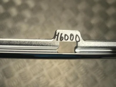 BMW 51 11 8 226 555 / 51118226555 5 (E39) 2003 Inny detal wykończeniowy - Zdjęcie 1