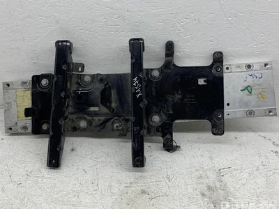 Peugeot 9834471180 e 208 2021 Support / montage - Image 1