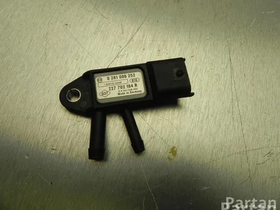 Renault 227 702 184 R / 227702184R CAPTUR (J5_) 2014 Convertisseur de pression - Image 1