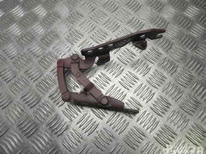 BMW 7064159 6 Convertible (E64) 2006 Charnière