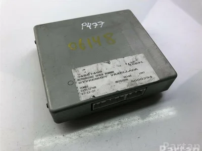 Mitsubishi MD762000 SPACE RUNNER (N1_W, N2_W) 1999 Unités de contrôle - Image 1