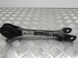 Tesla 1188421-00-A / 118842100A Model Y 2022 Arrière  bras inférieur right side