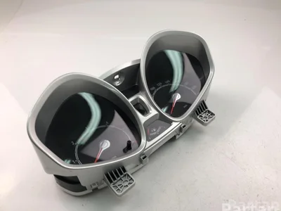 Ford 8A6T-10849-GK / 8A6T10849GK FIESTA V (JH_, JD_) 2010 Tableau de bord - Image 1