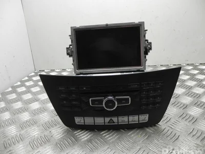 Mercedes-Benz A 204 900 26 11, A 204 900 74 08 / A2049002611, A2049007408 C-CLASS (W204) 2012 Radio / lecteur CD - Image 1