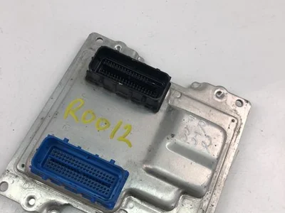 Opel 12685505 KARL 2016 Unité de contrôle moteur - Image 1