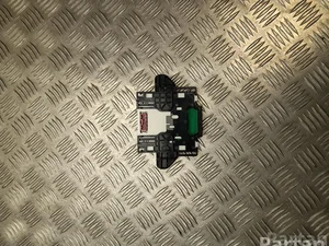 Toyota 86862-42010 / 8686242010 COROLLA ( E210) Sedan 2021 Amplificateur d'antenne