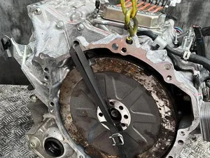 Toyota 1NM C-HR (_X1_) 2022 Boîte de vitesses automatique