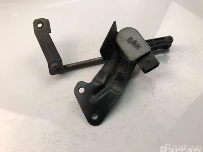 Nissan 538204JV0A NP300 NAVARA Pickup (D23) 2017 Unités de contrôle - Image 1