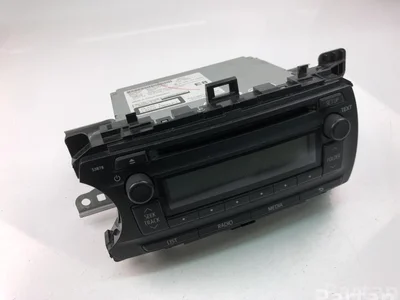 Toyota 86120-0D660 / 861200D660 YARIS (_P13_) 2013 Radio / lecteur CD - Image 1