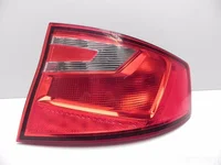 Seat 6JH 945 096 B / 6JH945096B TOLEDO IV (KG3) 2014 Lampy tylne z prawej