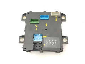 Maserati 210683, 501201360005 QUATTROPORTE V 2010 Boîte à fusibles