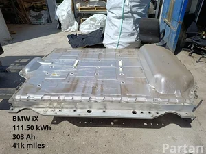 BMW 8858787, 885878701, 6125885878701, 8846684, 884668402, 9845250-01 / 8858787, 885878701, 6125885878701, 8846684, 884668402, 984525001 iX 2023 Akumulator