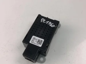 Volkswagen 5N0035570A TIGUAN (5N_) 2010 Amplificador de TV