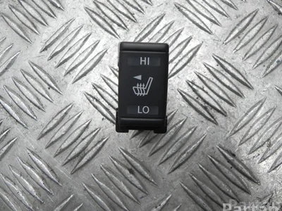 Nissan 20212K6 LEAF (ZE1) 2021 Interrupteur de chauffage de siège - Image 1