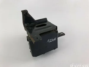 Hyundai  X2T32274M / X2T32274M H-1 Box 2007 Unité de commande hydraulique ABS