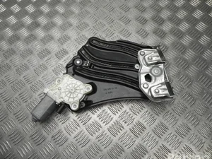 Mercedes-Benz A 172 670 01 03 / A1726700103 SLK (R172) 2013 Lève-vitre Left Rear