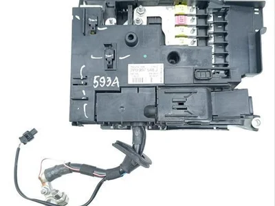 Porsche 7P0937548J CAYENNE (92A) 2016 Boîte à fusibles - Image 1