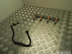 Toyota 23250-37040 / 2325037040 RAV 4 IV (_A4_) 2013 Distribution de carburant