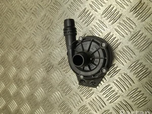 Opel 9827567880 Astra L Sports Tourer 2024 Pompe à eau supplémentaire