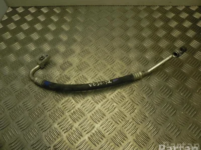 Toyota 14LP YARIS (_P13_) 2015 Climatisation, Tuyaux / Tubes - Image 1