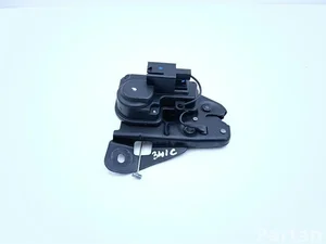 Maserati 9217AD GHIBLI (M157) 2015 Zamek pokrywy bagażnika