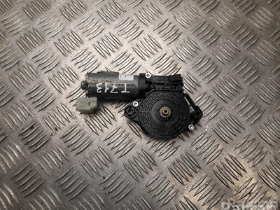 Škoda 3G9877795J Octavia Mk4 Combi 2023 Moteur de toit coulissant - Image 1