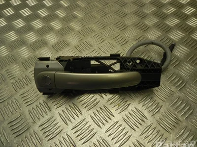 Audi 5N0 837 885 H / 5N0837885H A3 Sportback (8PA) 2010 Poignée de porte Right Front - Image 1