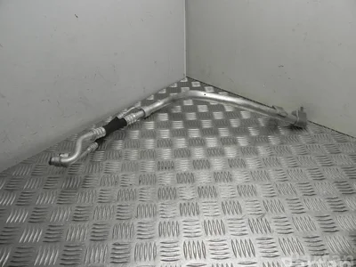 Mercedes-Benz A 231 830 04 15 / A2318300415 SL (R231) 2015 Climatisation, Tuyaux / Tubes - Image 1