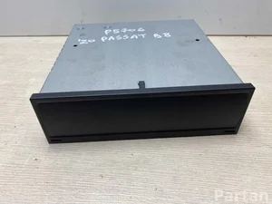 Volkswagen 3G5035820 ; MIB3 / 3G5035820, MIB3 PASSAT B8 (3G2, CB2) 2020 Cassetten-Radio